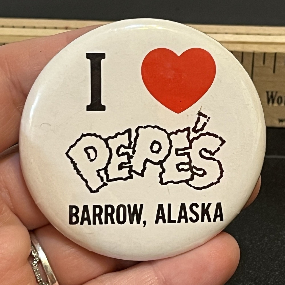 I Love Pepe's Barrow Alaska Pin Button Pinback Vintage Heart Backpack Decor